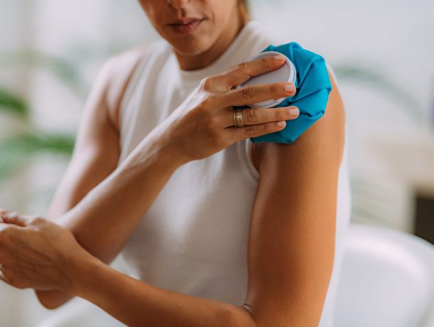 Woman with shoulder pain